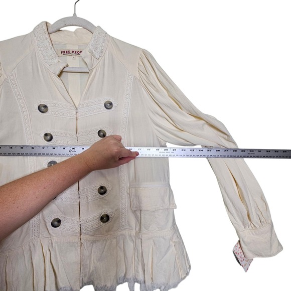 Free People NWT Military Jacket Button Up Crochet Trim White Size M Boho Chic - Picture 10 of 11